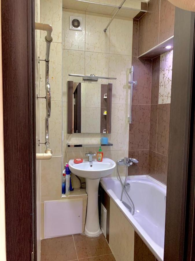 Apartment In Street Kievskaya 49 Bisjkek Buitenkant foto